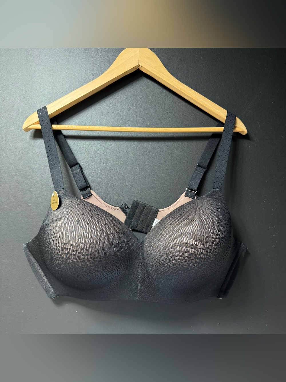 Wacoal Women's Back Appeal Wirefree Contour Bra 856303